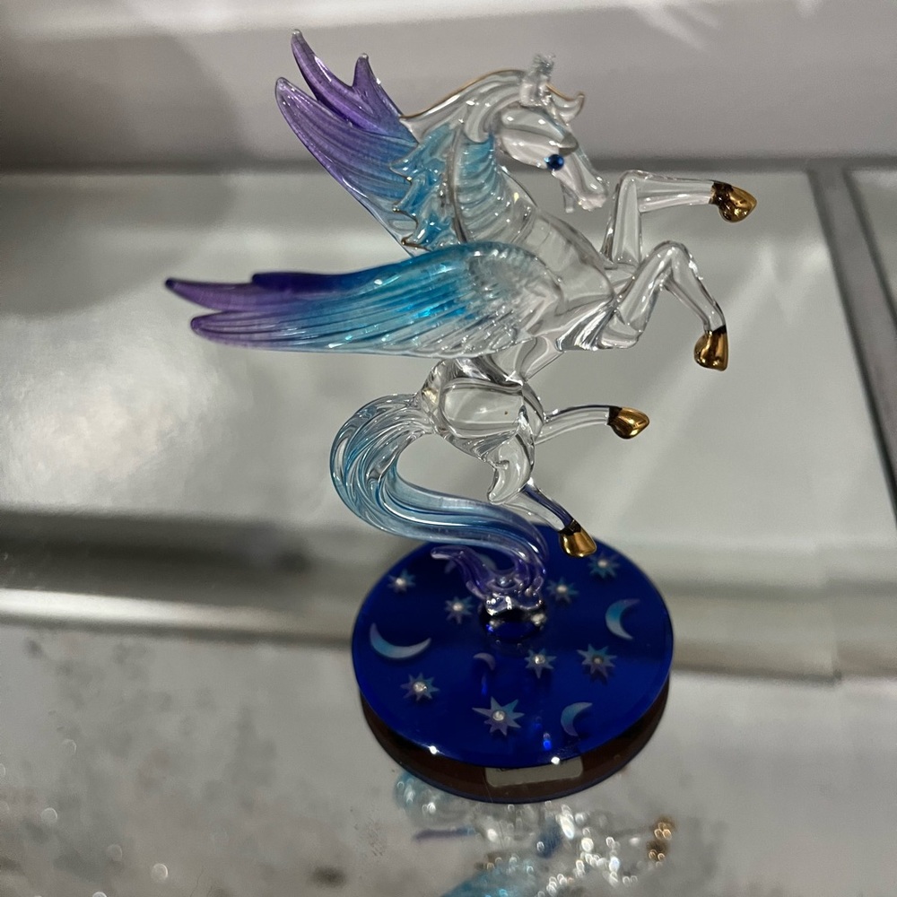 Glass baron celestial Pegasus - Picture 6 of 8